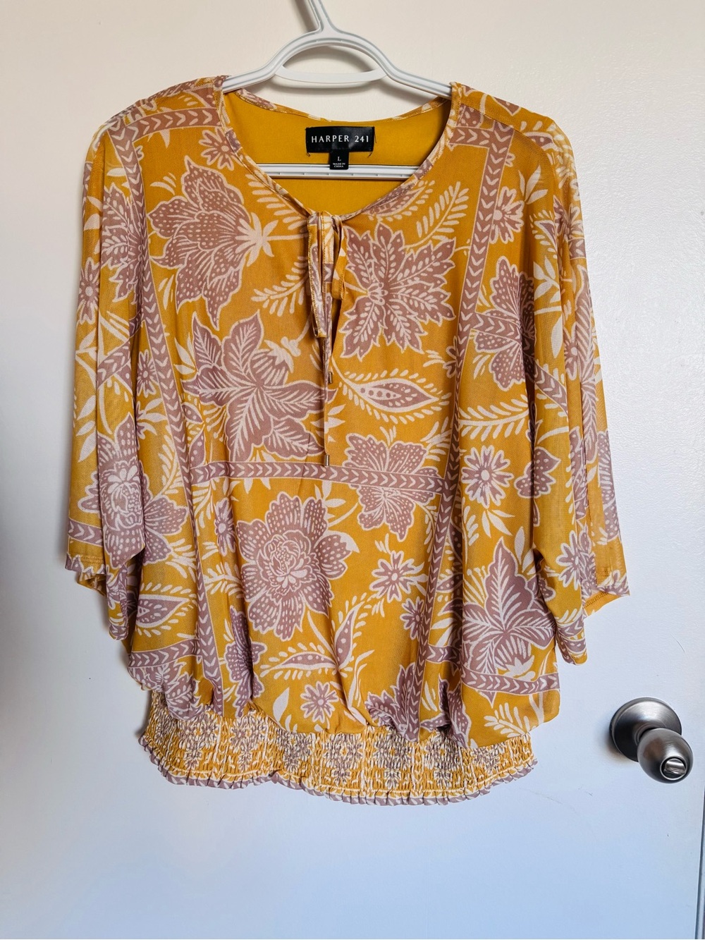 Harper Women's Mustard Floral Tie-Neck Blouse, L 🦋